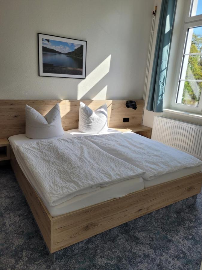 Pension Zum Kleistpark Frankfurt  Exteriör bild