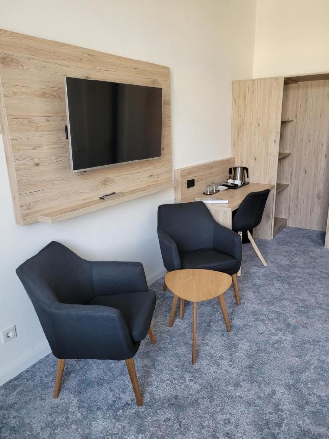 Pension Zum Kleistpark Frankfurt  Exteriör bild